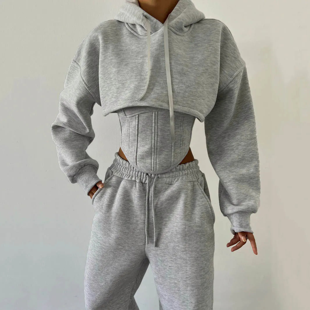 Damen 3-teiliges Lounge Set | Kapuzen-Kurzarmpullover, Tanktop & Jogginghose | Grau oder Schwarz