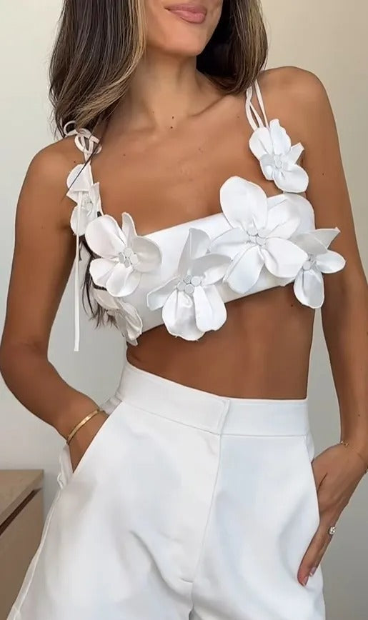 Damen Floral Top | Schmeichelhafte Passform | Leichte, Atmungsaktive Stoffqualität