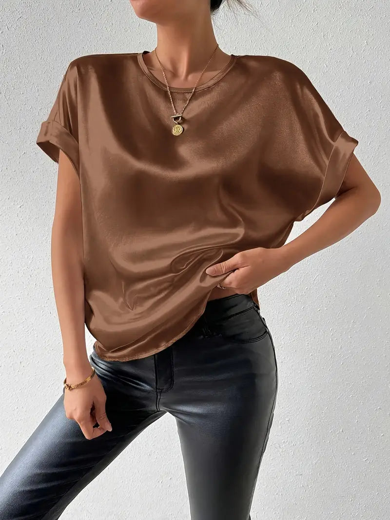 Caroline - Satin-T-Shirt mit umgeschlagenen Ärmeln für Damen