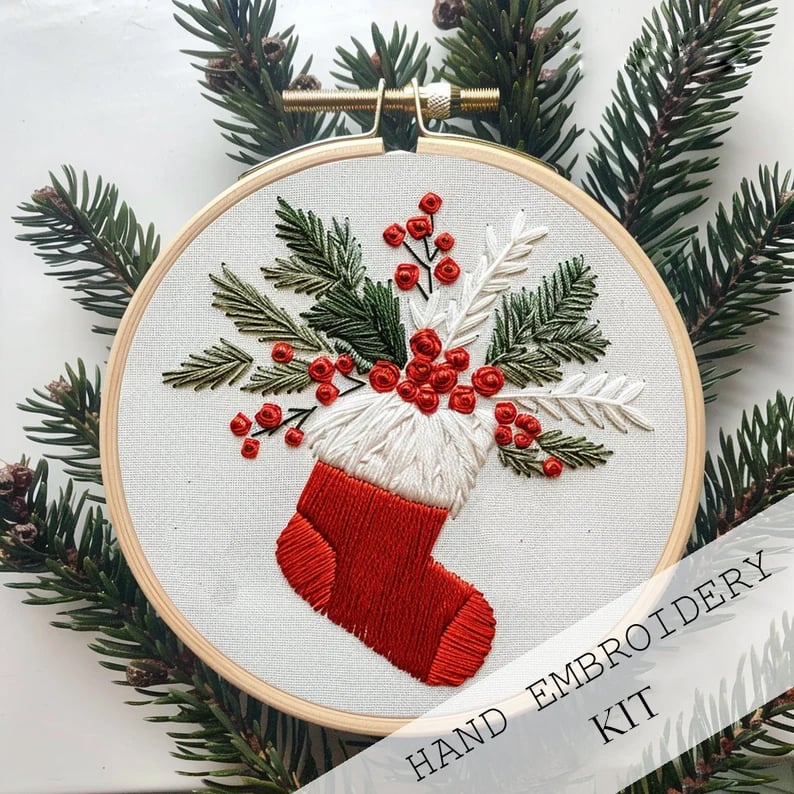Stickset Winter Schneedorf | Komplettset mit Stickrahmen, Garn & Anleitung | Anfängerfreundlich