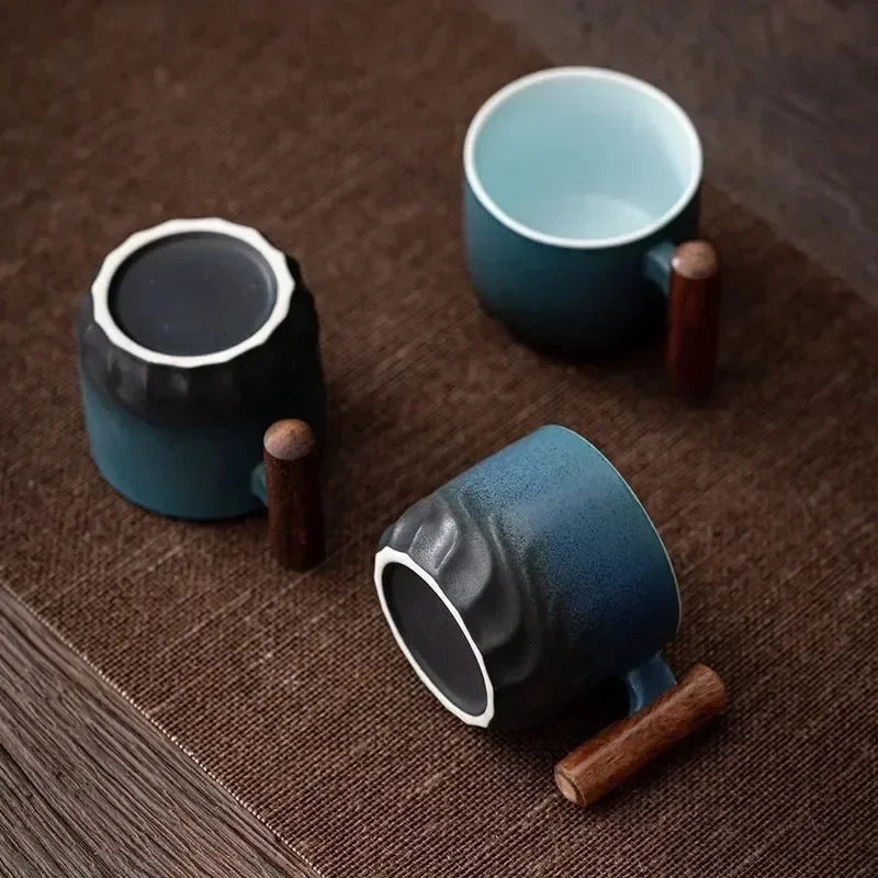 50% Rabatt | TimberSip - Handgefertigte Kaffeetasse aus Keramik mit Holzgriff - Begrenzter Rabatt
