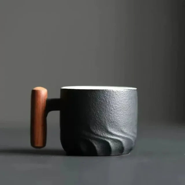 50% Rabatt | TimberSip - Handgefertigte Kaffeetasse aus Keramik mit Holzgriff - Begrenzter Rabatt