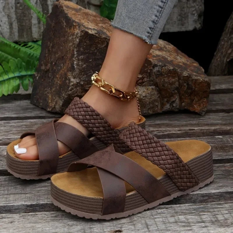 Damen Plateausandalen | Weiches Kissengefühl | Rutschfeste Sohle & Verstellbare Riemen