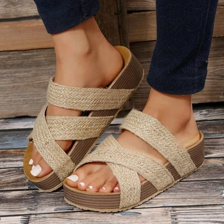Damen Plateausandalen | Weiches Kissengefühl | Rutschfeste Sohle & Verstellbare Riemen