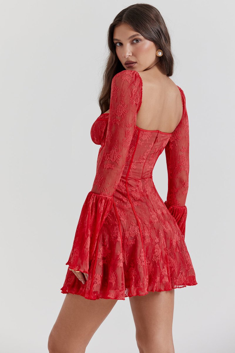 Amalie™ Vintage-inspirierte Selbstsicherheit