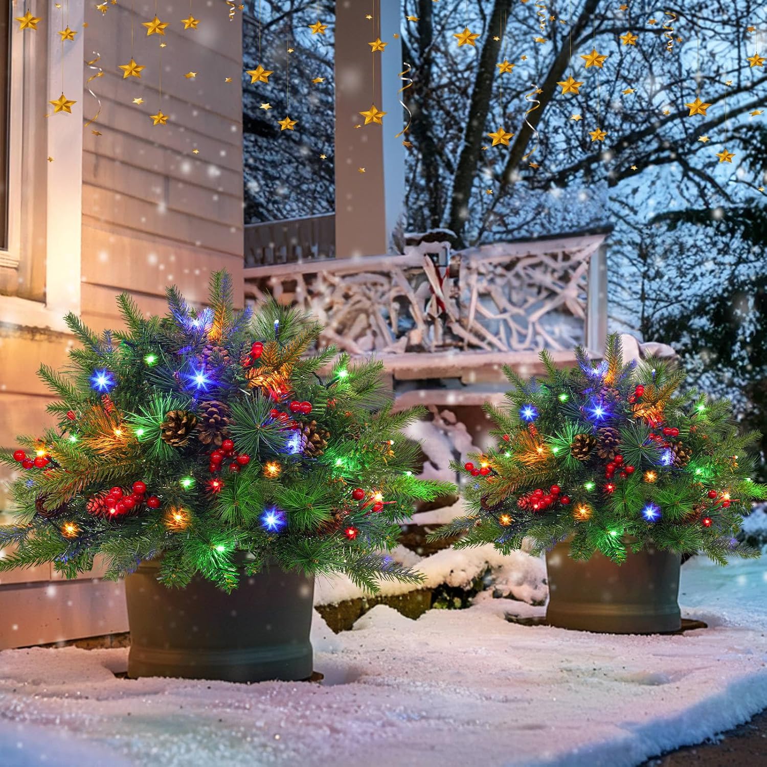 Weihnachtliche Urnen-Deko mit LED-Lichtern | Realistische Tannenzweige & Beeren | Innen- und Außenbereich