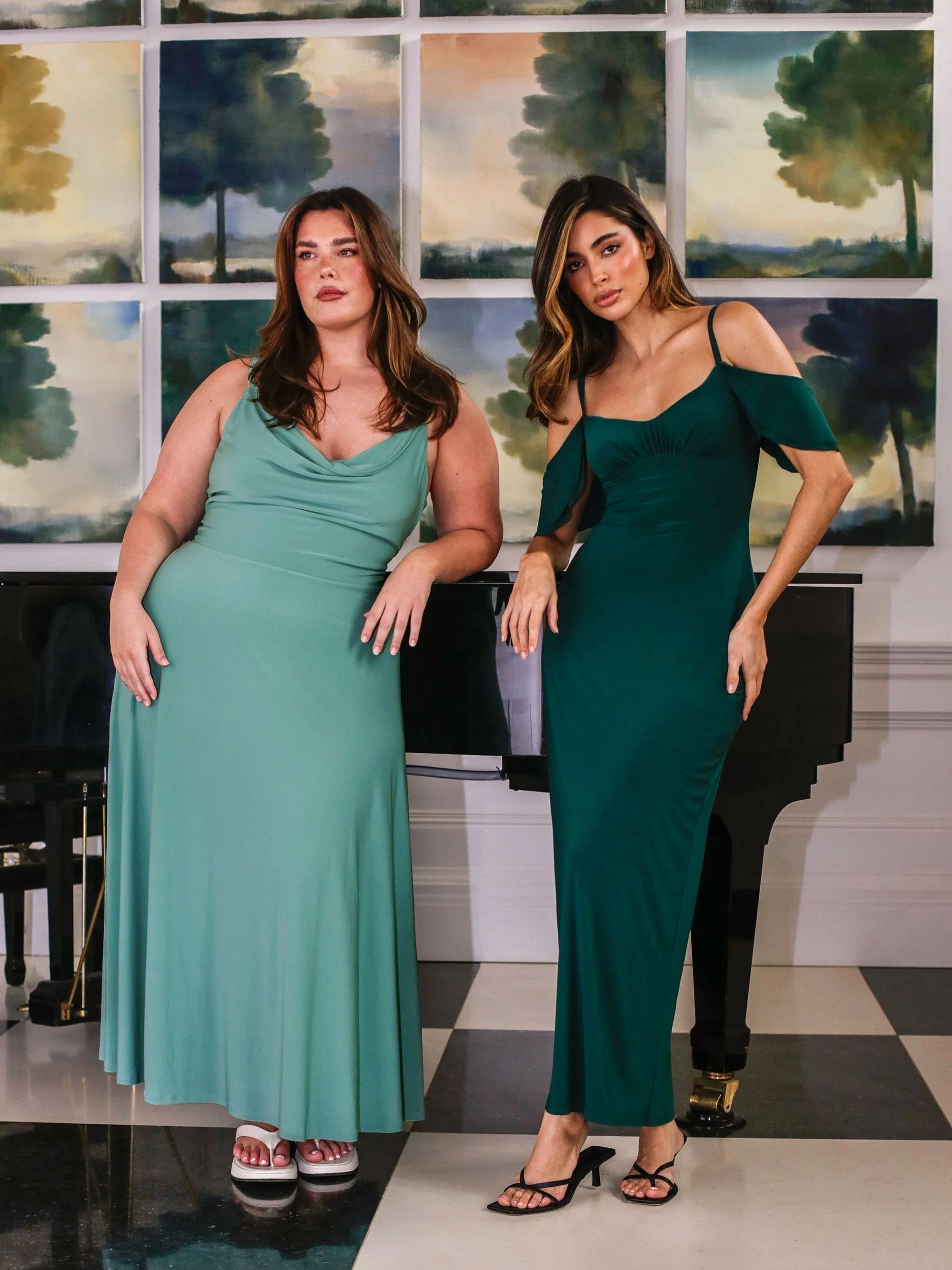 Damen Wendekleid Richelle | Drapierter Ausschnitt & Korsett-Schnürung | Blickdicht & Pflegeleicht